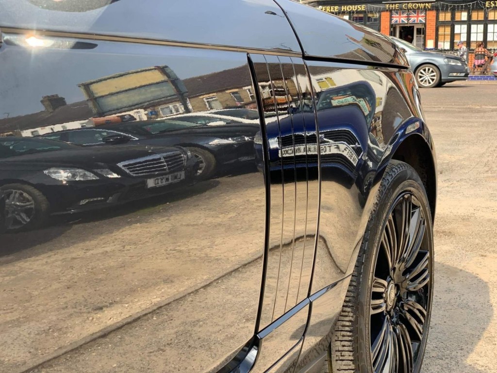 LAND ROVER RANGE ROVER