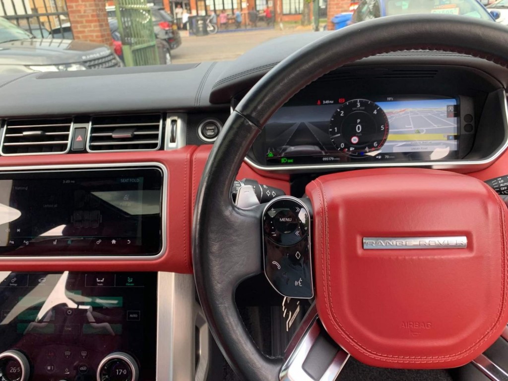 LAND ROVER RANGE ROVER