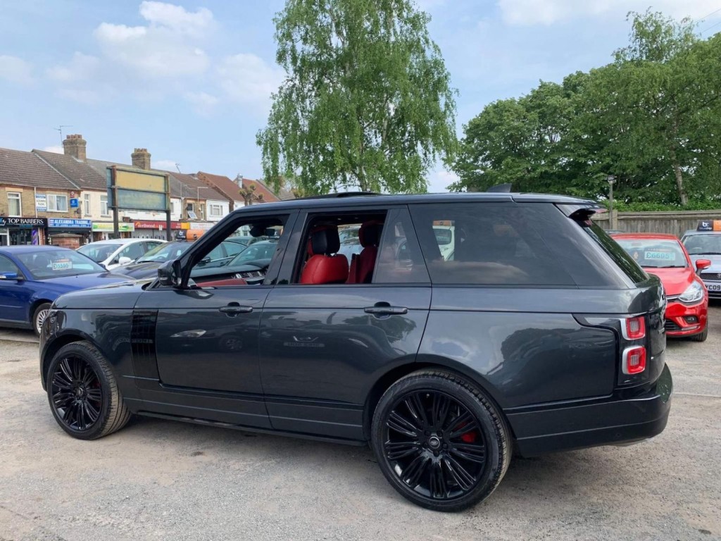 LAND ROVER RANGE ROVER