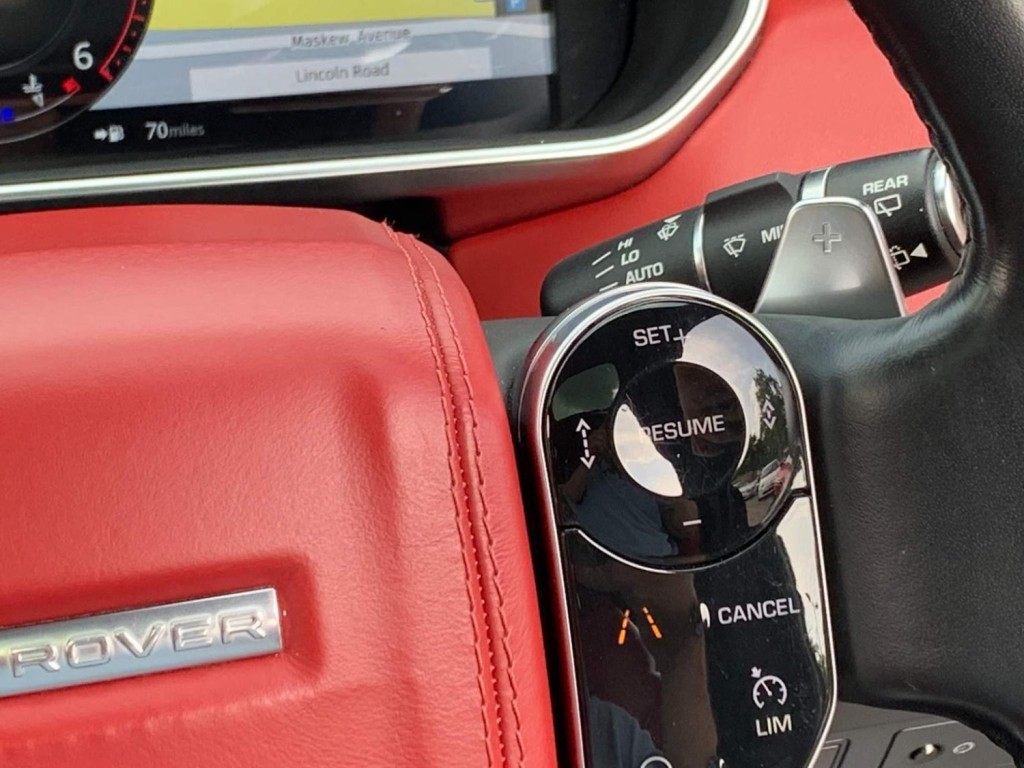 LAND ROVER RANGE ROVER