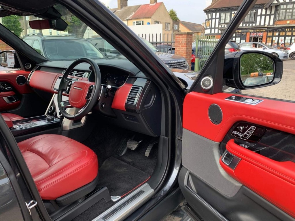 LAND ROVER RANGE ROVER