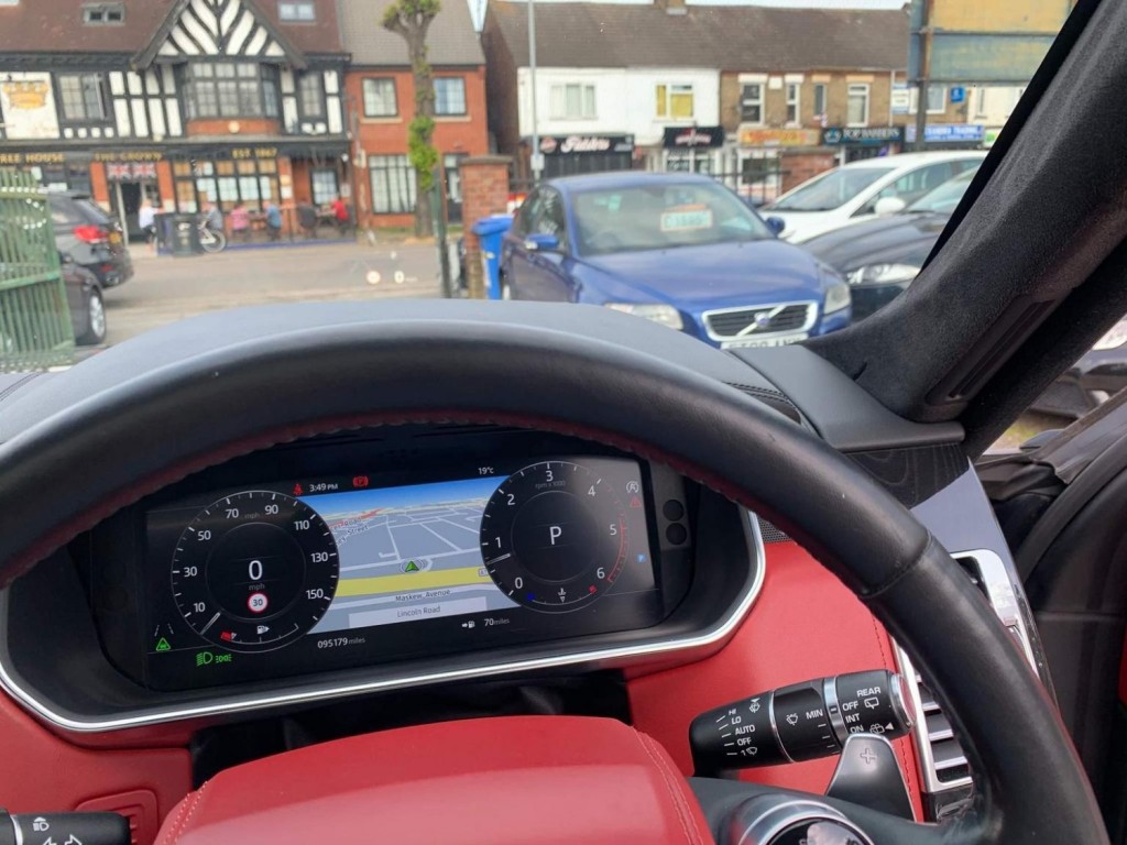 LAND ROVER RANGE ROVER