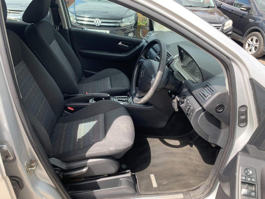 MERCEDES-BENZ A CLASS