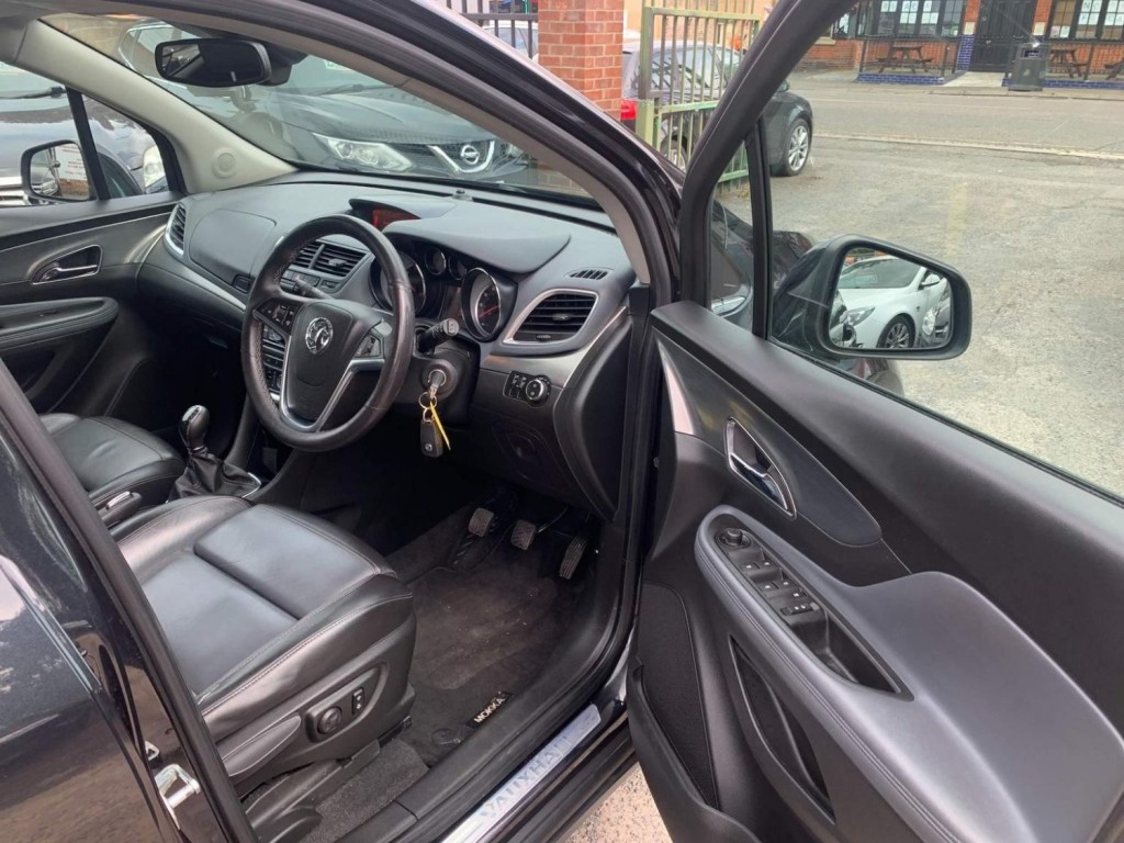 VAUXHALL MOKKA