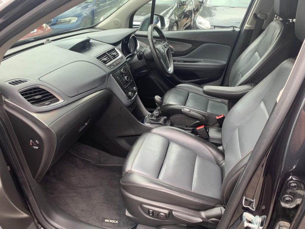VAUXHALL MOKKA