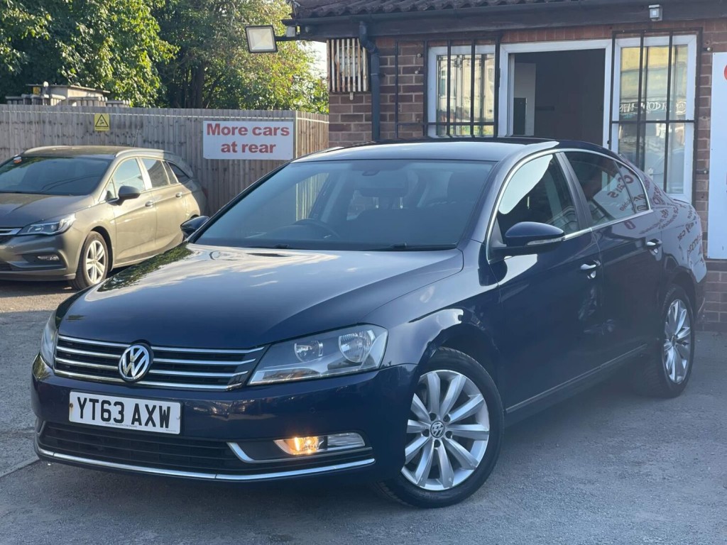 View VOLKSWAGEN PASSAT 2.0 TDI BlueMotion Tech Highline Euro 5 (s/s) 4dr