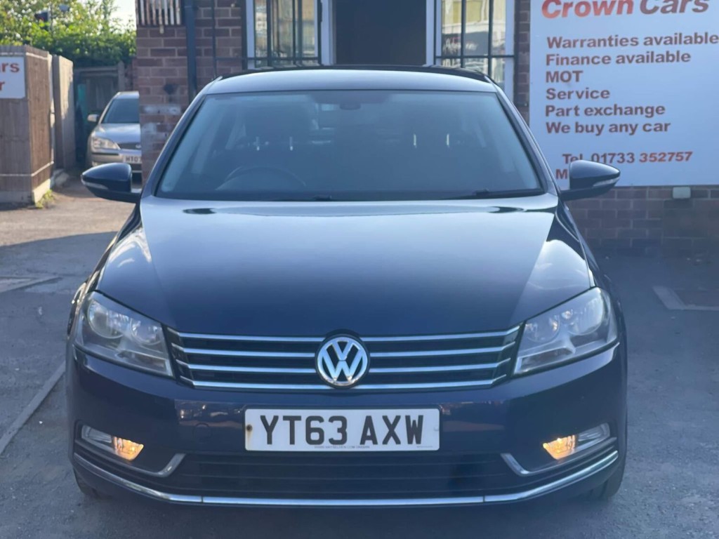 View VOLKSWAGEN PASSAT 2.0 TDI BlueMotion Tech Highline Euro 5 (s/s) 4dr