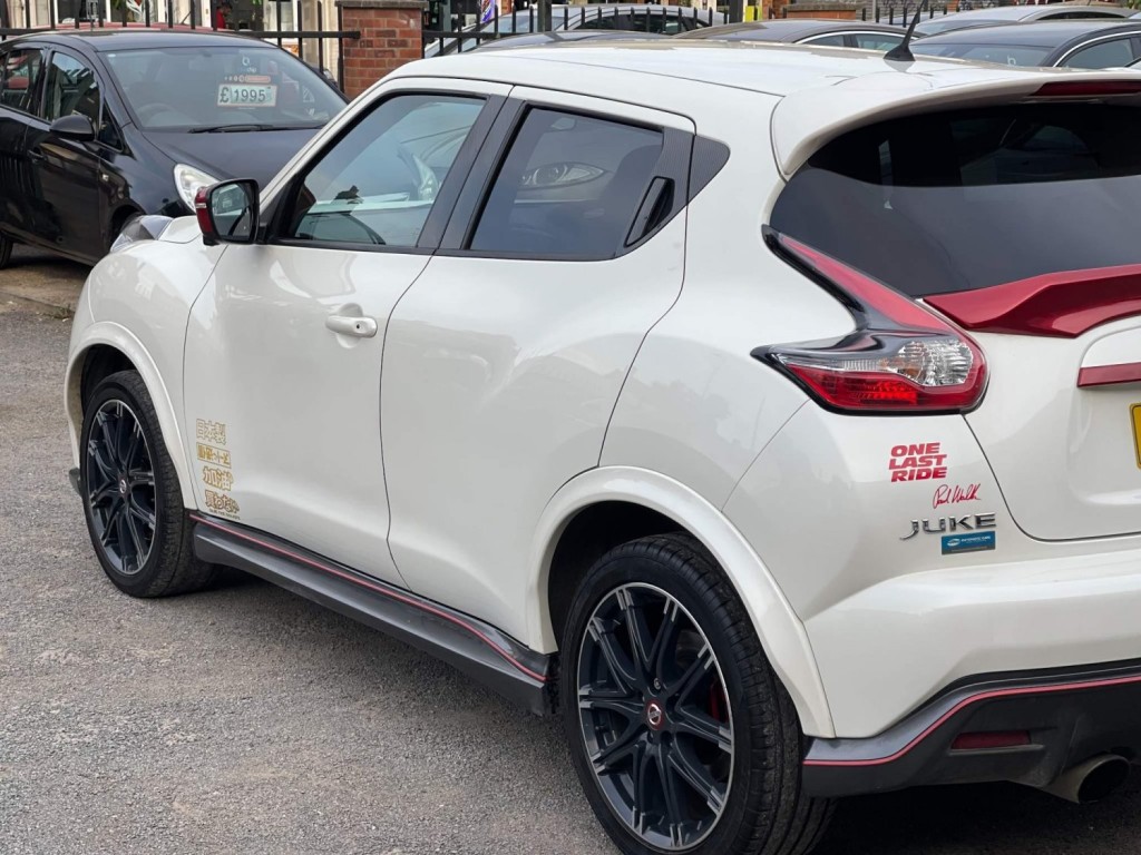 NISSAN JUKE