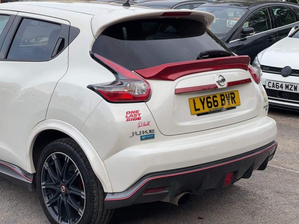 NISSAN JUKE