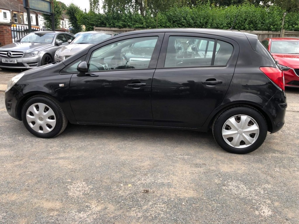 View VAUXHALL CORSA 1.3 CDTi ecoFLEX Exclusiv Euro 5 (s/s) 5dr (A/C)