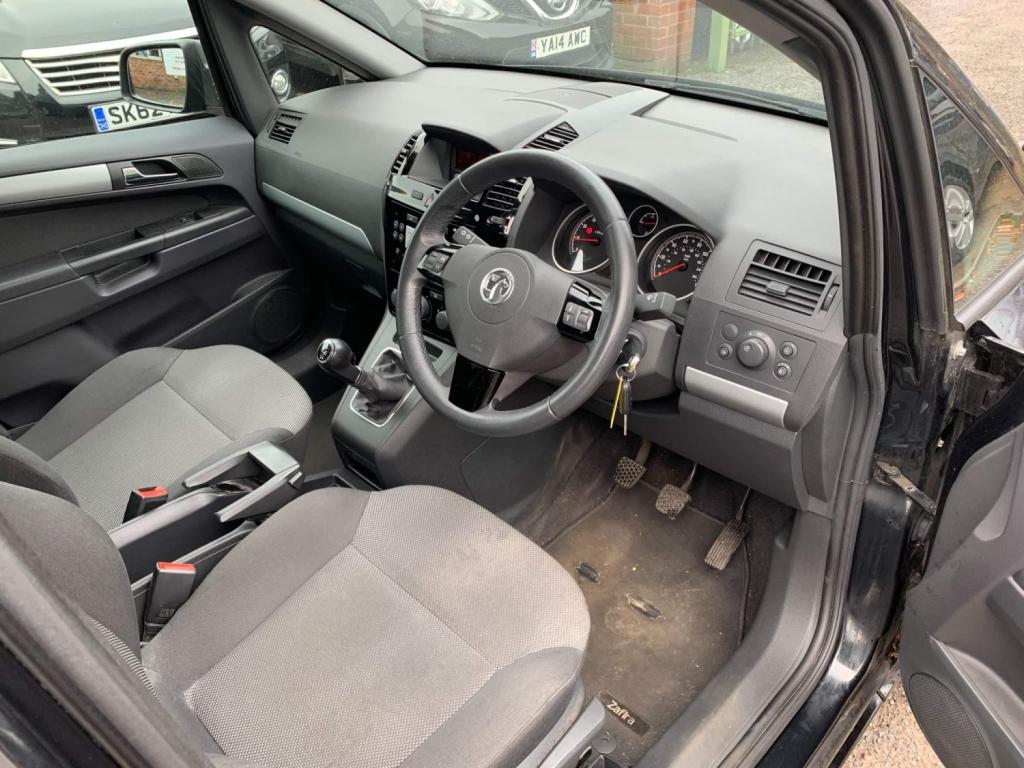 VAUXHALL ZAFIRA