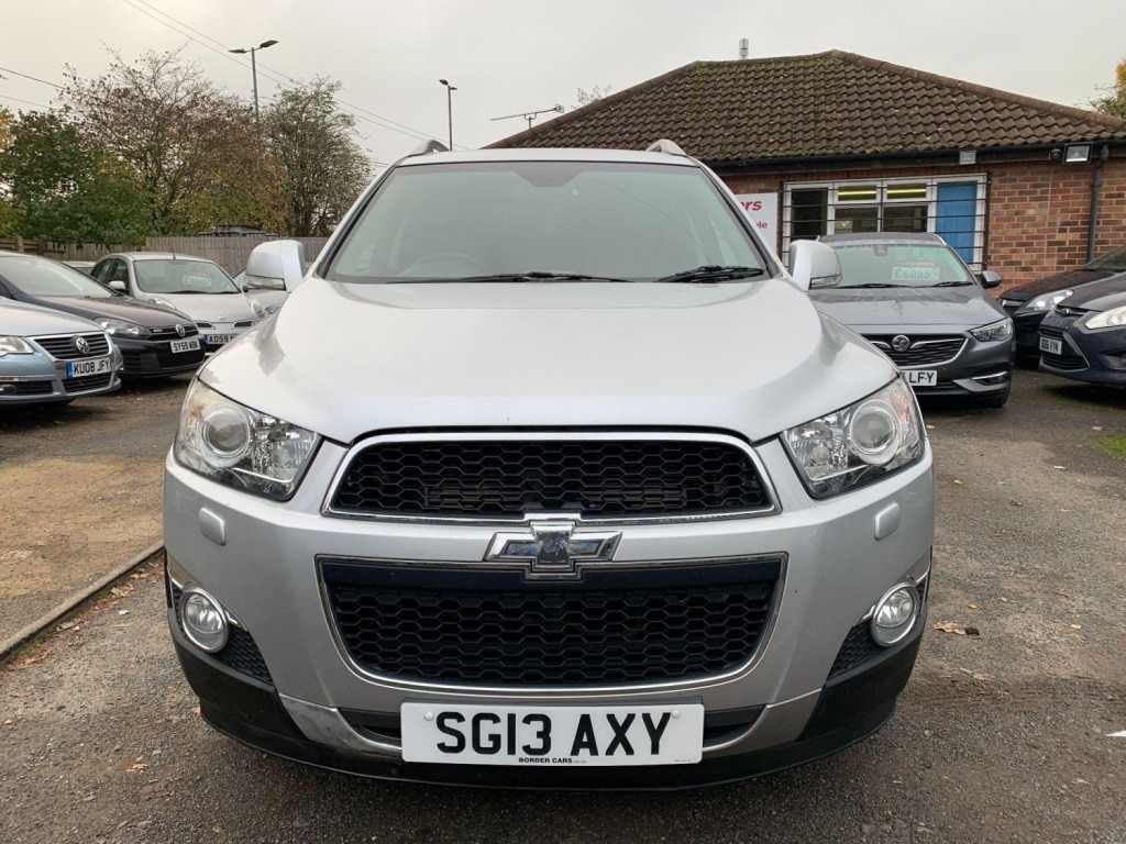 View CHEVROLET CAPTIVA 2.2 VCDi LTZ Auto 4WD Euro 5 5dr (7 Seats)