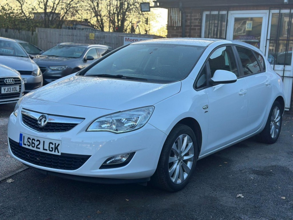 View VAUXHALL ASTRA 1.6 16v Active Limited Edition Euro 5 5dr