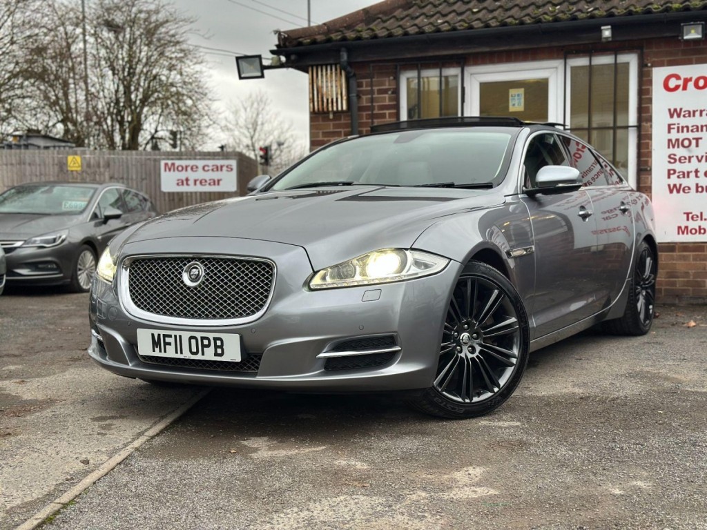 JAGUAR XJ