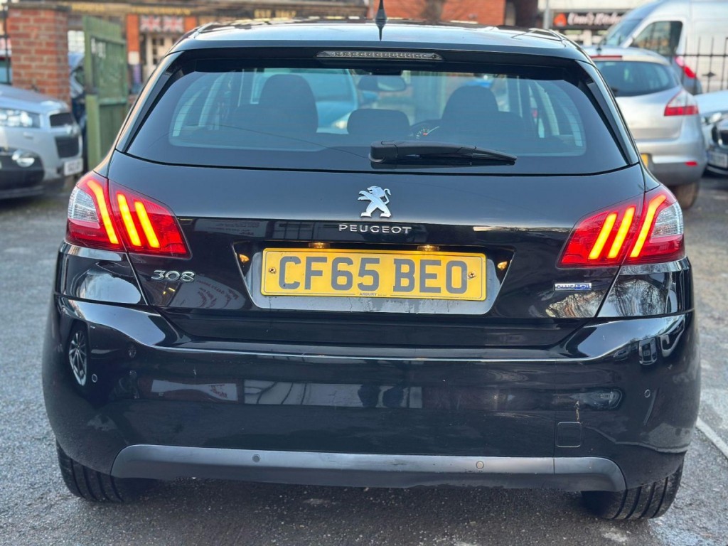 PEUGEOT 308