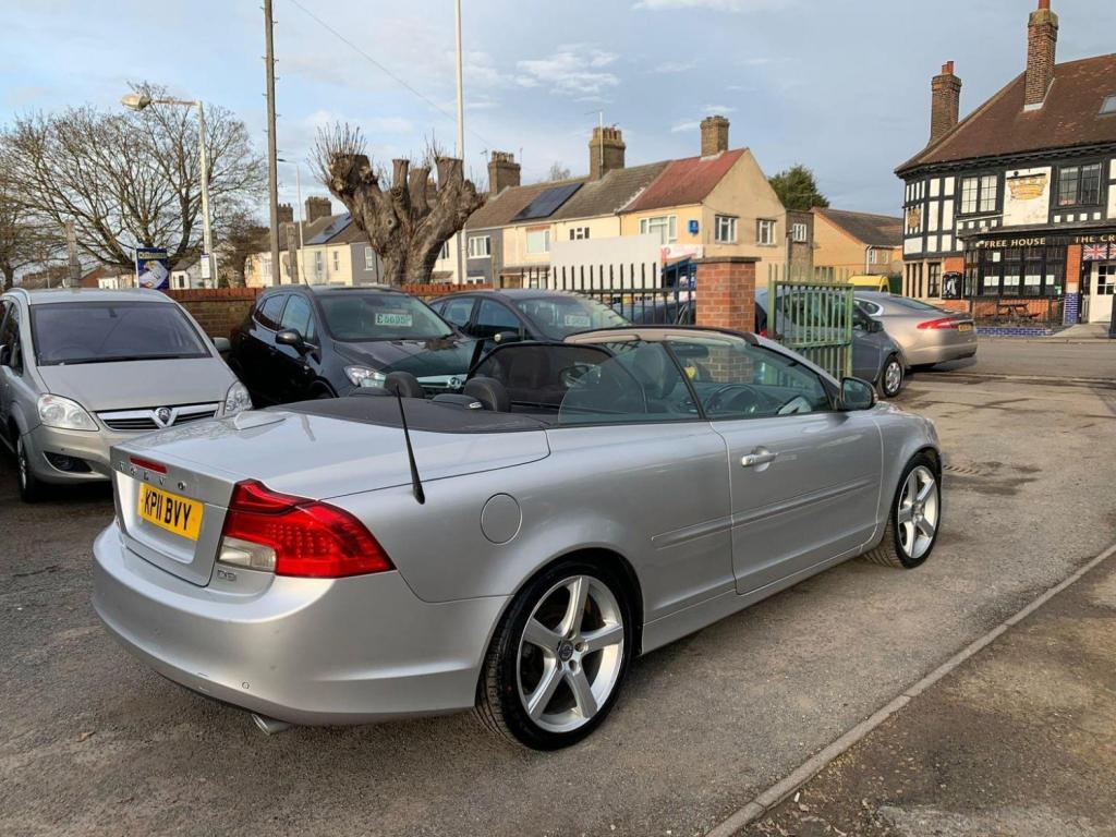VOLVO C70