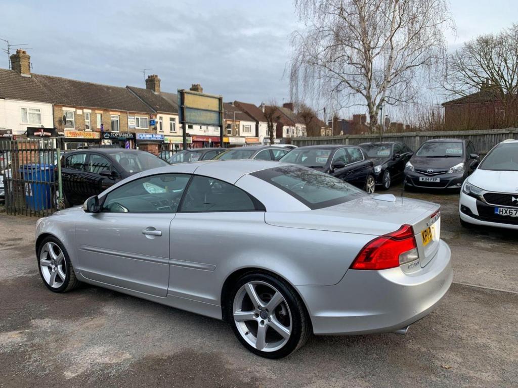 VOLVO C70