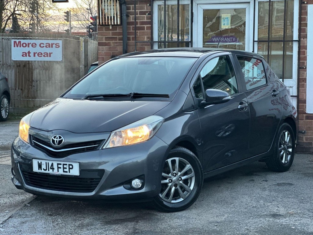 View TOYOTA YARIS 1.4 D-4D Icon Plus Euro 5 5dr