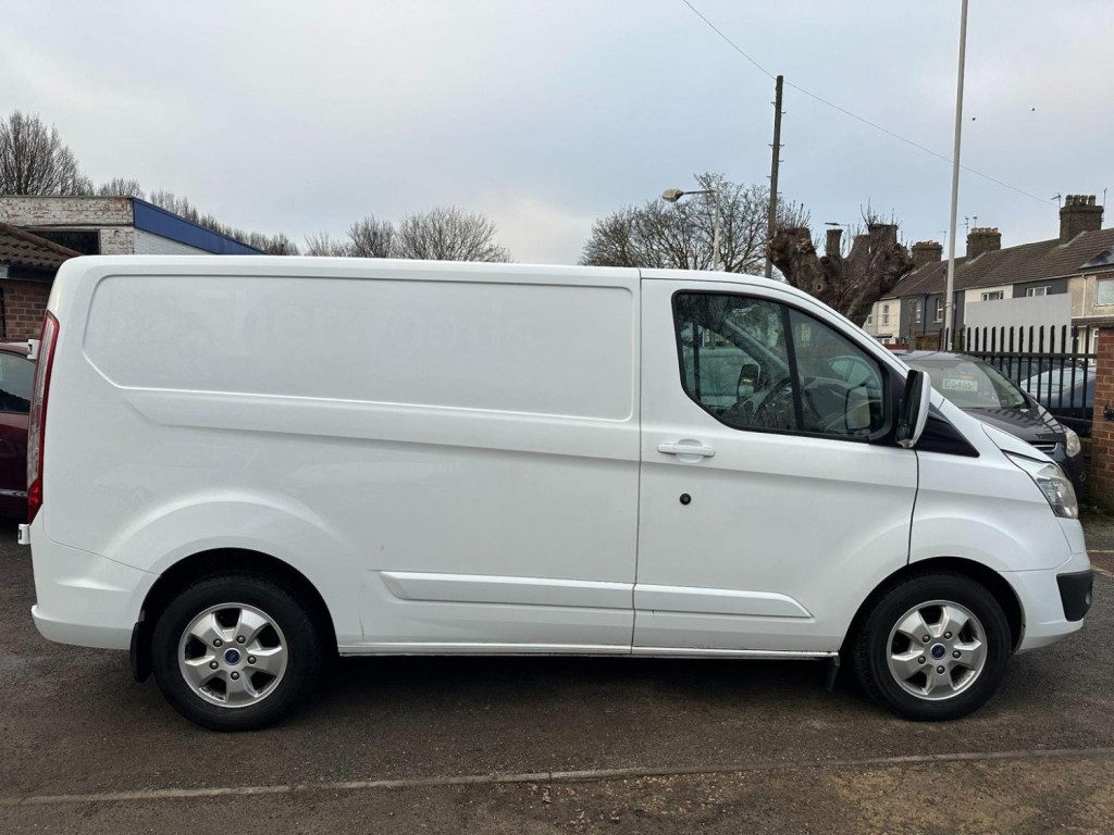 FORD TRANSIT CUSTOM