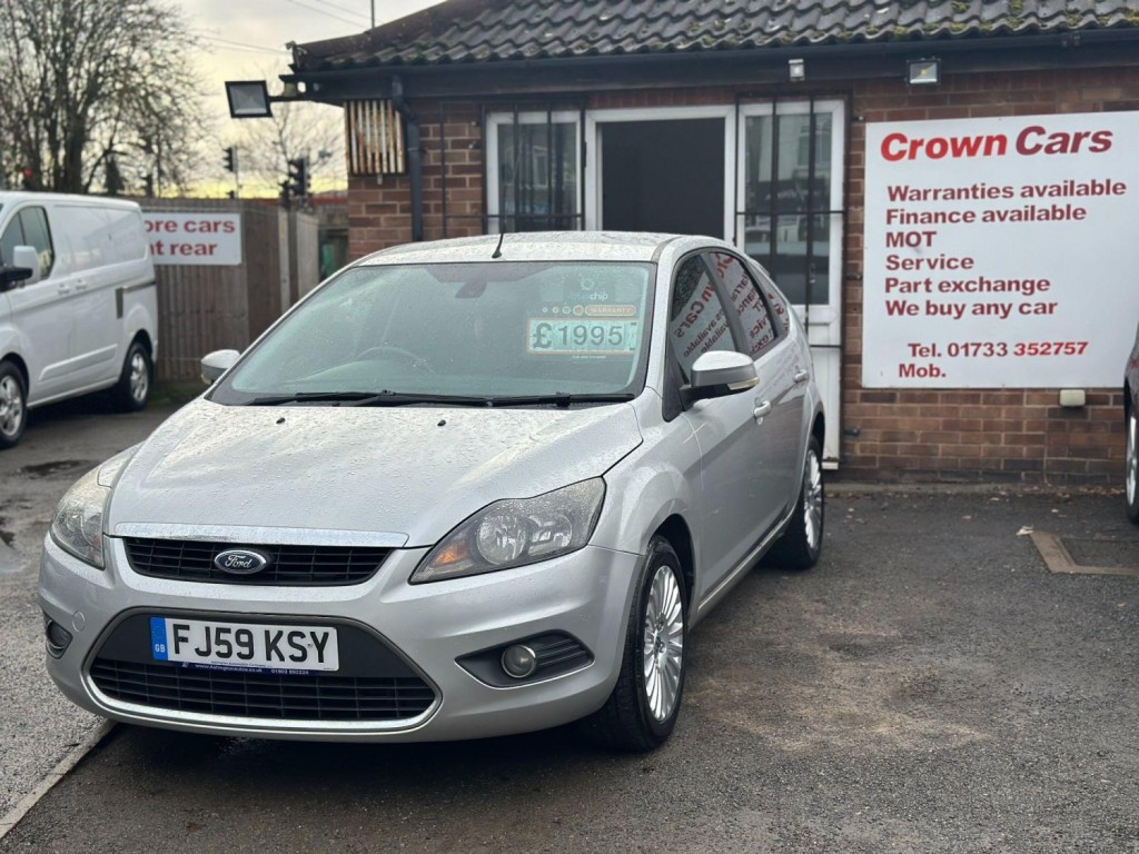 View FORD FOCUS 1.6 TDCi Zetec S Euro 5 (s/s) 5dr