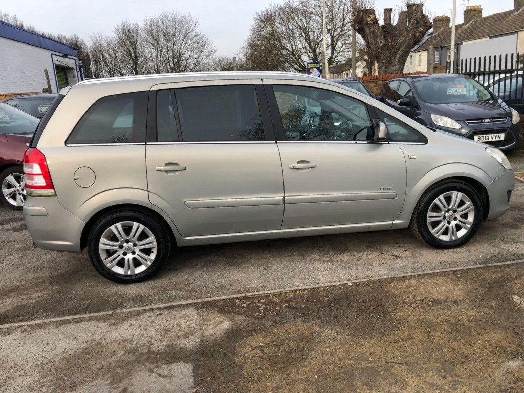 View VAUXHALL ZAFIRA 1.7 CDTi ecoFLEX Elite Euro 5 5dr