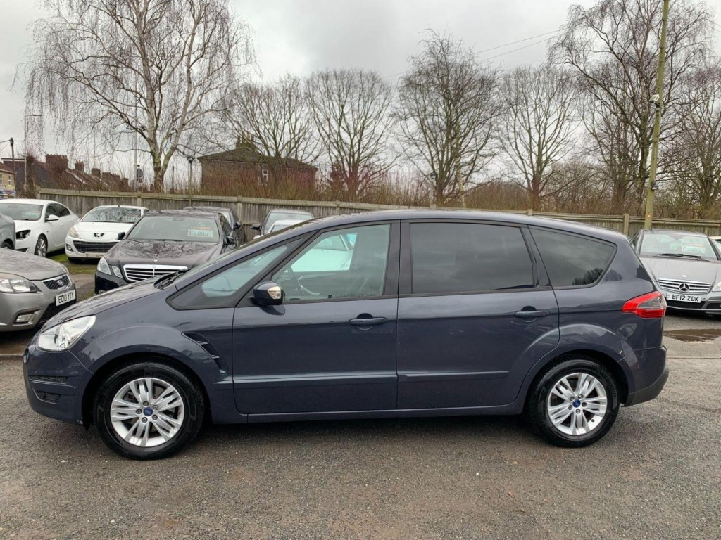 FORD S-MAX