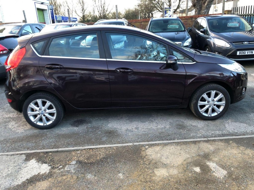 View FORD FIESTA 1.4 TDCi Zetec 5dr