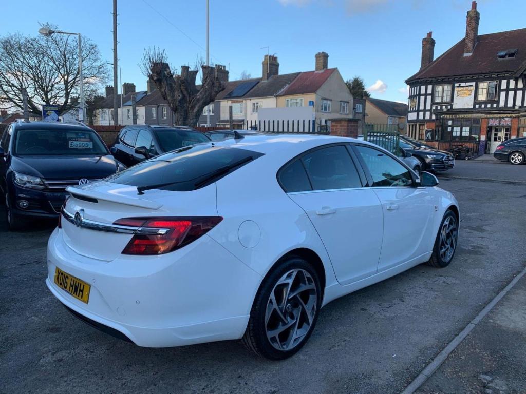 VAUXHALL INSIGNIA