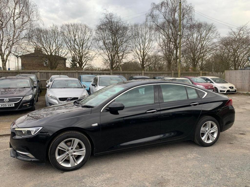 VAUXHALL INSIGNIA