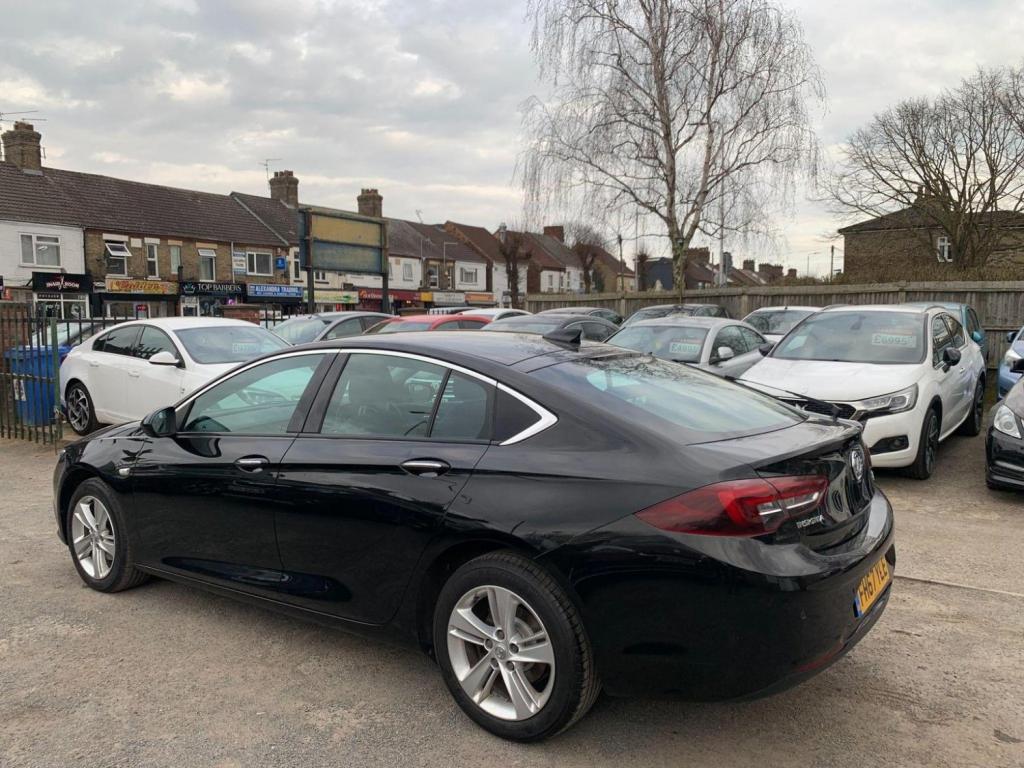 VAUXHALL INSIGNIA