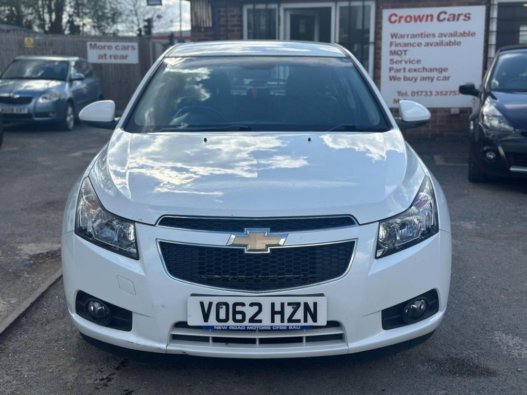 View CHEVROLET CRUZE 2.0 VCDi LTZ Euro 5 5dr