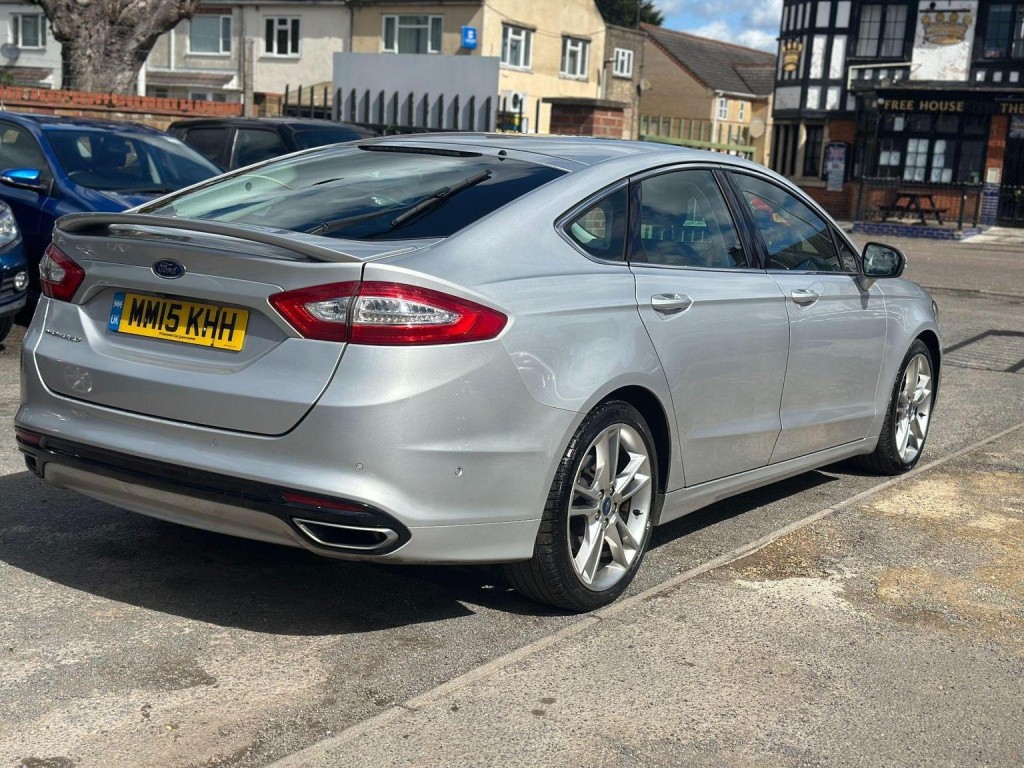 FORD MONDEO
