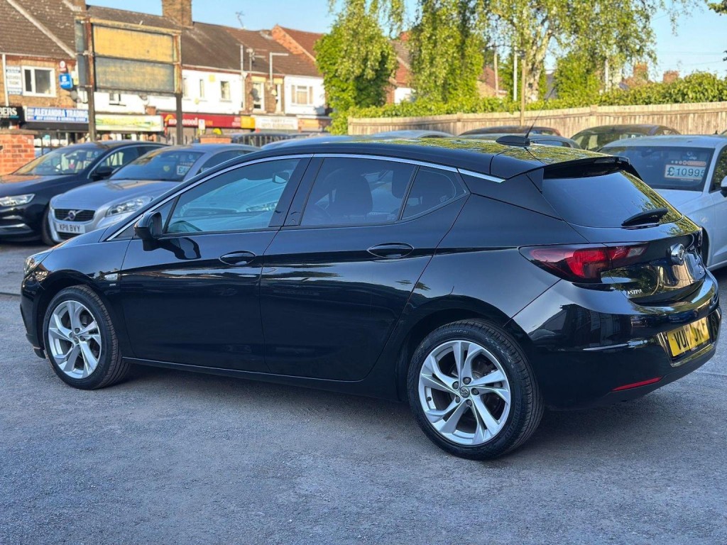 VAUXHALL ASTRA