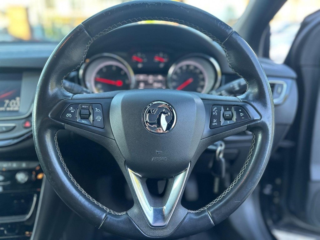 VAUXHALL ASTRA