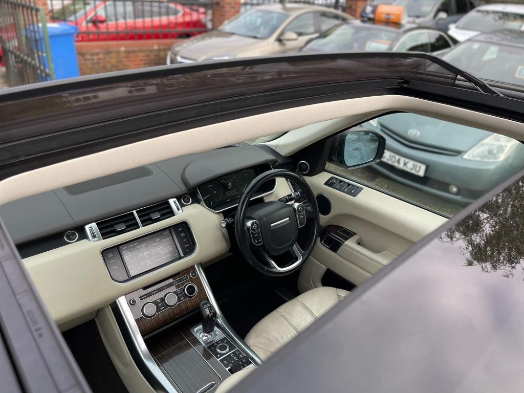 View LAND ROVER RANGE ROVER SPORT 3.0 SD V6 HSE Auto 4WD Euro 5 (s/s) 5dr