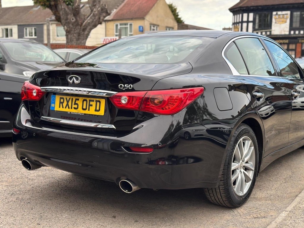 INFINITI Q50
