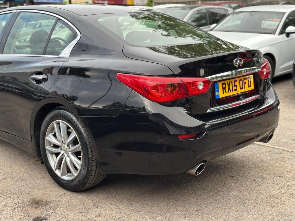 INFINITI Q50