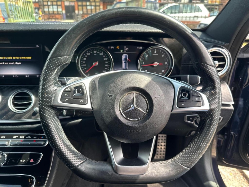 MERCEDES-BENZ E CLASS