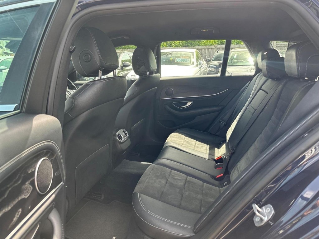 MERCEDES-BENZ E CLASS