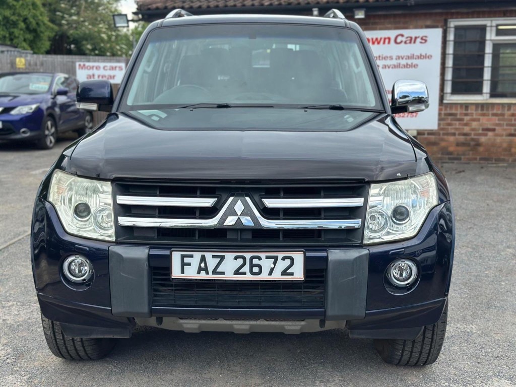 View MITSUBISHI SHOGUN 3.2 DI-DC Elegance Auto 4WD Euro 5 5dr LWB