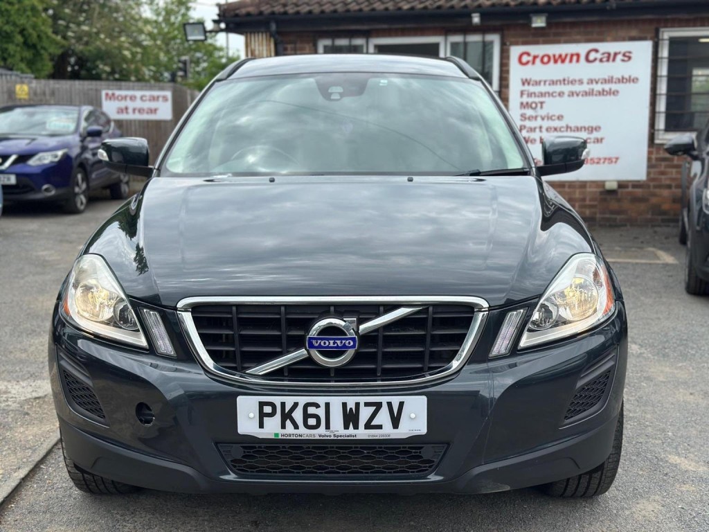 View VOLVO XC60 2.4 D5 SE Geartronic AWD Euro 5 5dr