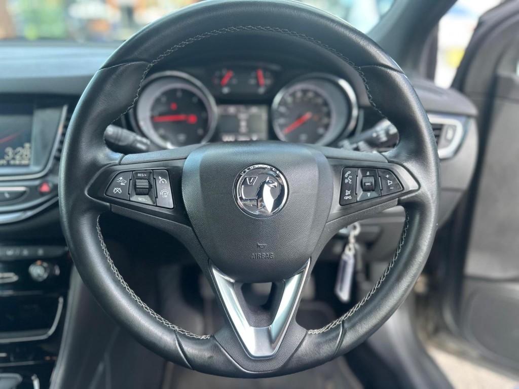 VAUXHALL ASTRA