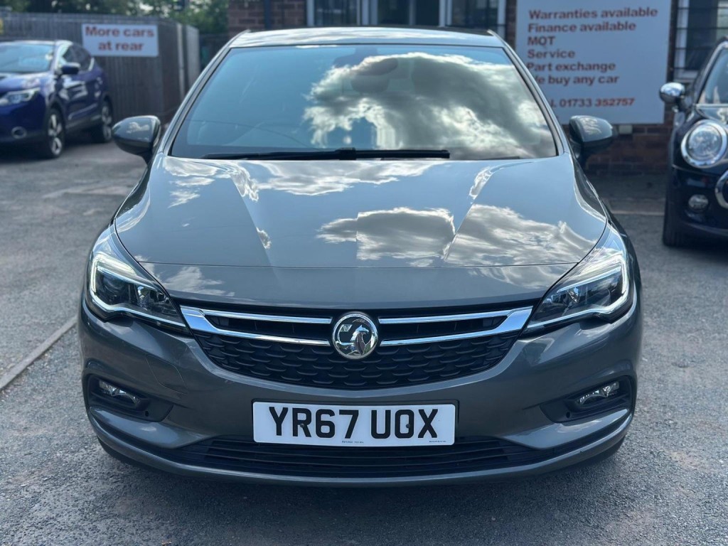 View VAUXHALL ASTRA 1.6 CDTi ecoTEC BlueInjection SRi Euro 6 5dr