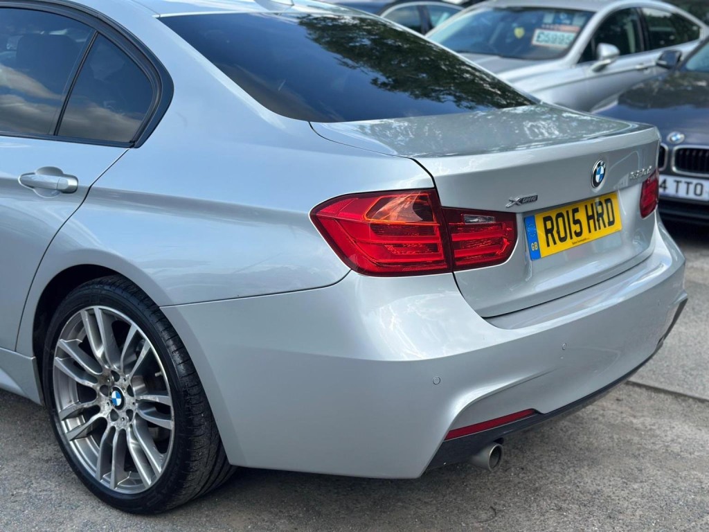 BMW 3 SERIES