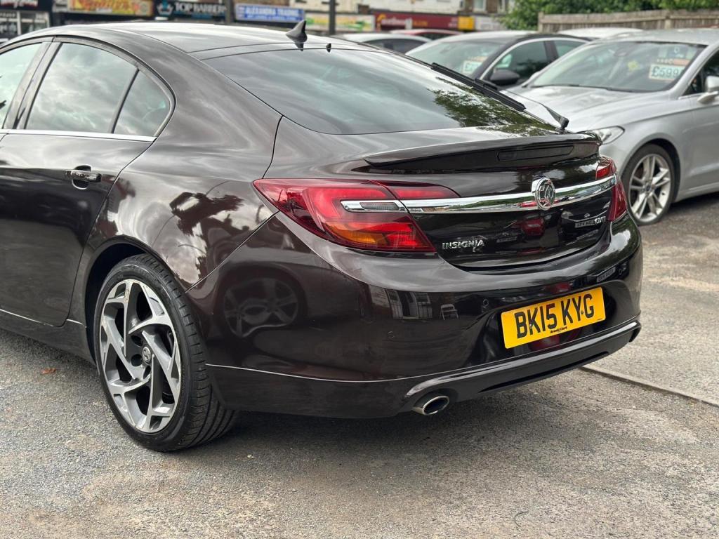 VAUXHALL INSIGNIA