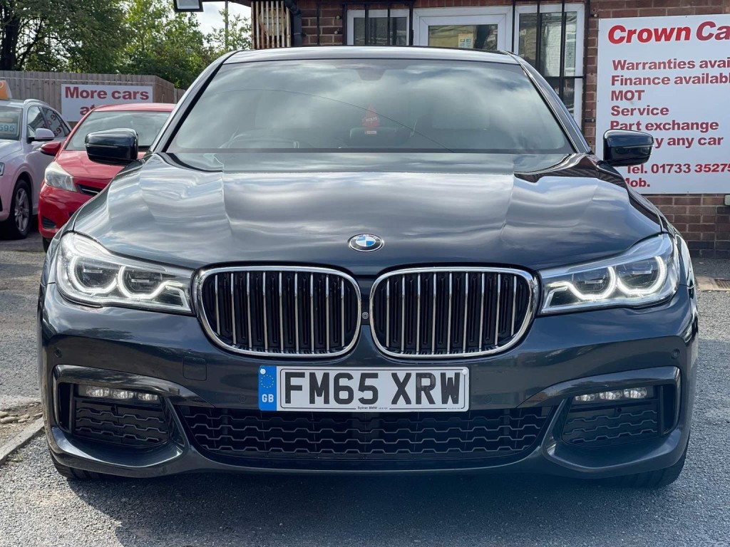 View BMW 7 SERIES 3.0 730d M Sport Auto xDrive Euro 6 (s/s) 4dr