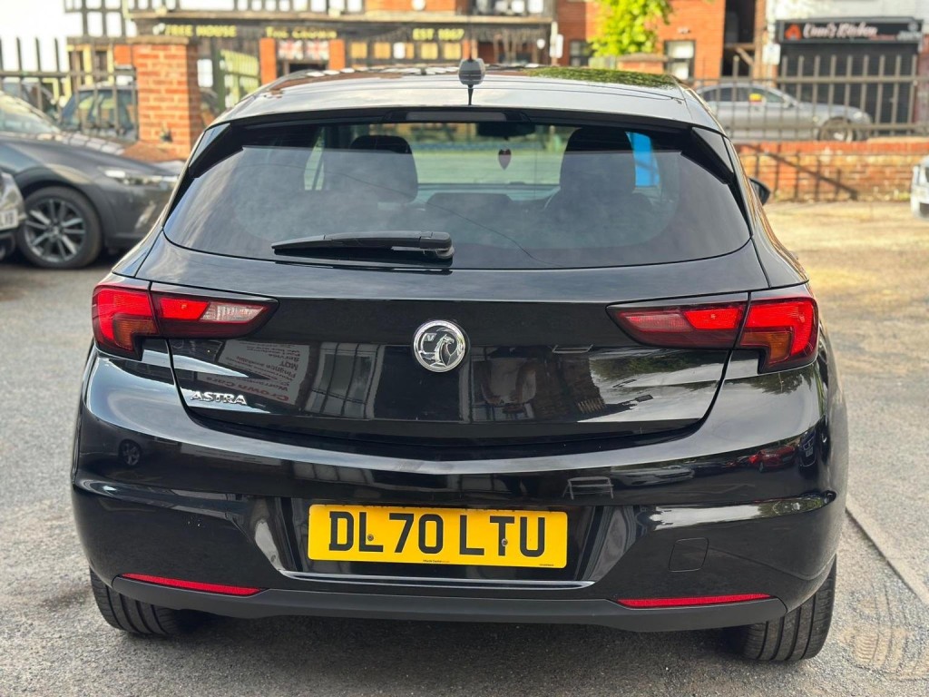 VAUXHALL ASTRA