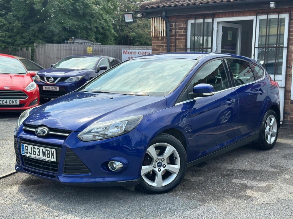 View FORD FOCUS 1.6 TDCi ECOnetic Zetec Navigator Euro 5 (s/s) 5dr