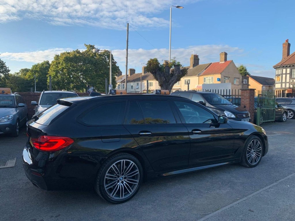 BMW 5 SERIES