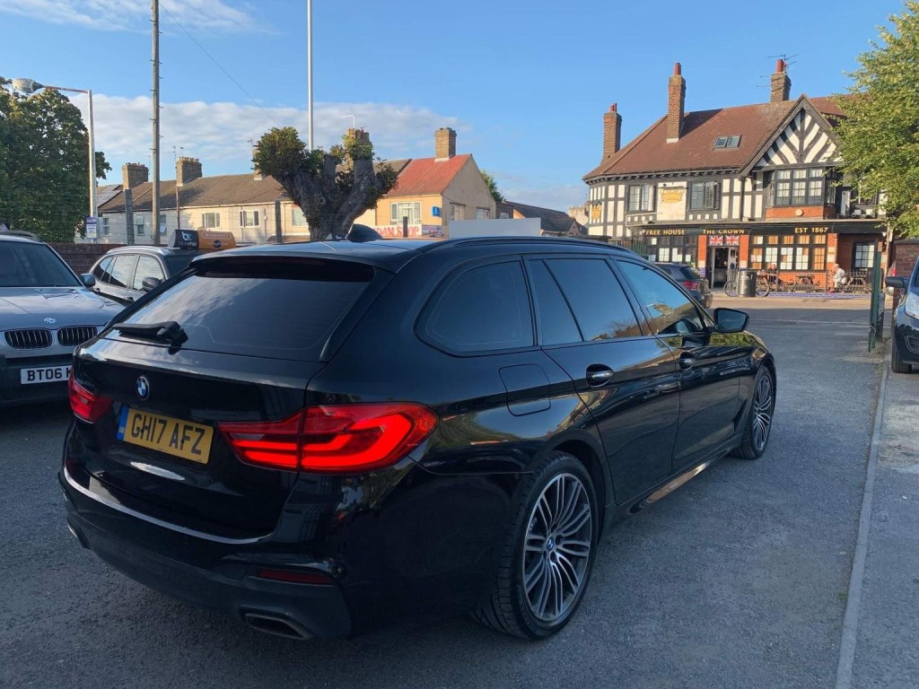 BMW 5 SERIES
